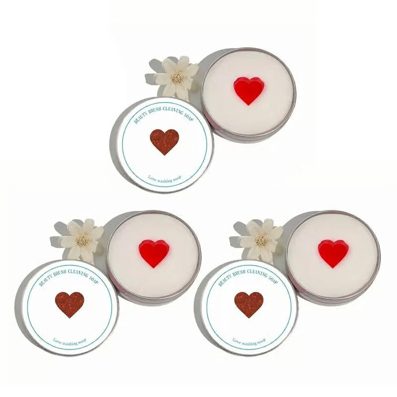 Silicone Makeup Brush Cleaning Pad with Soap - Image 9