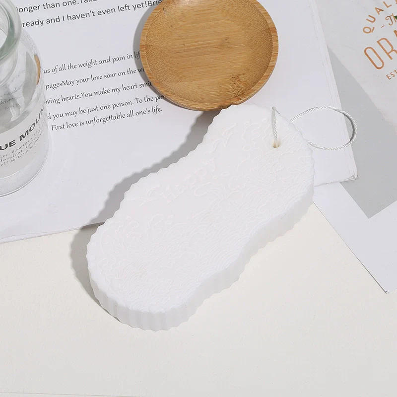 Magic Exfoliating Bath Sponge - Image 6